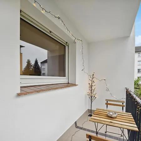 1 Zi. Wohnung, 34m², Parken, Messe Dus アパート ドゥイスブルグ