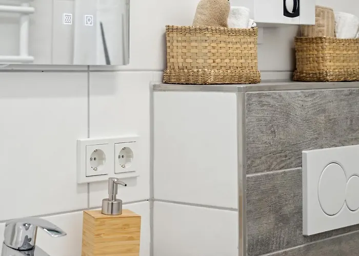 1 Zi. Wohnung, 34m², Parken, Messe Dus Appartement